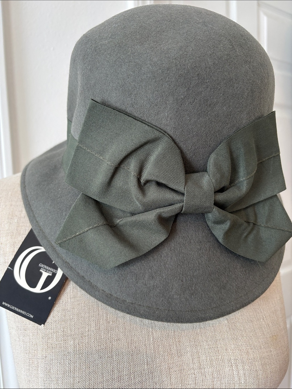 GIOVANNI NWT HAT